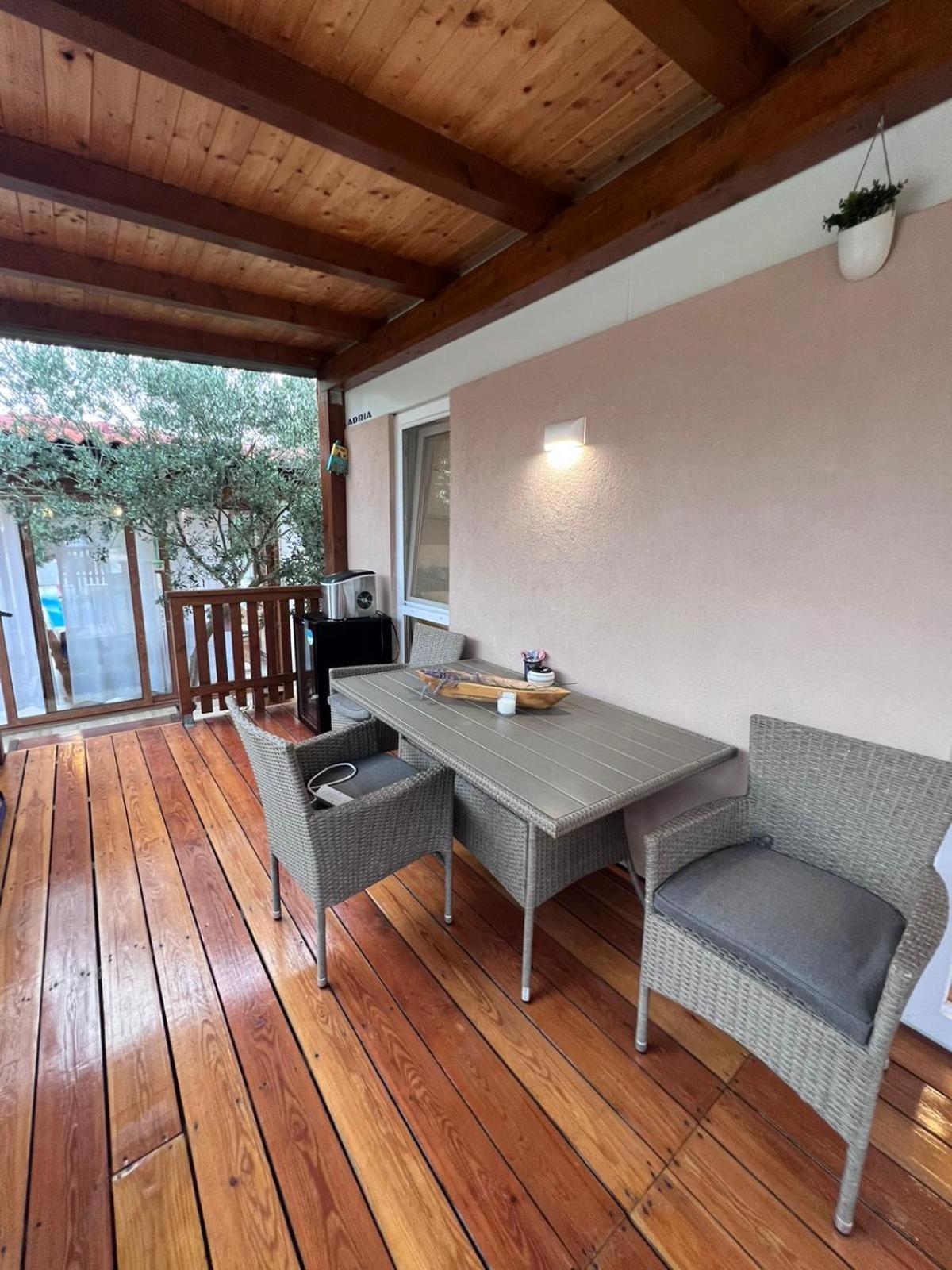 Vila Mobile House F&L Biograd Na Moru Exteriér fotografie